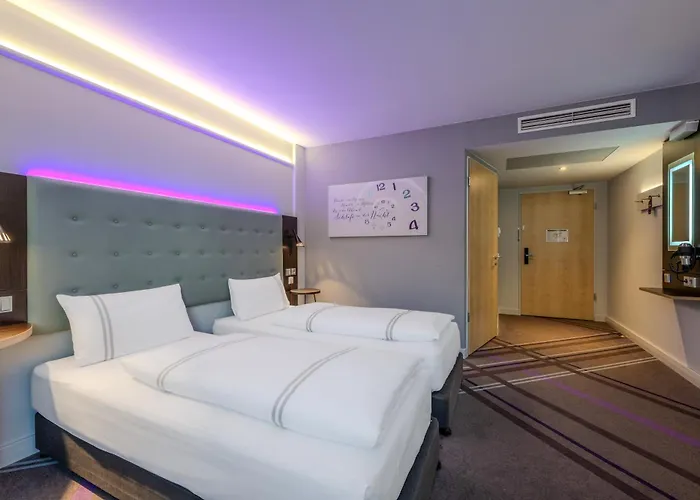 Premier Inn Köln City Mediapark