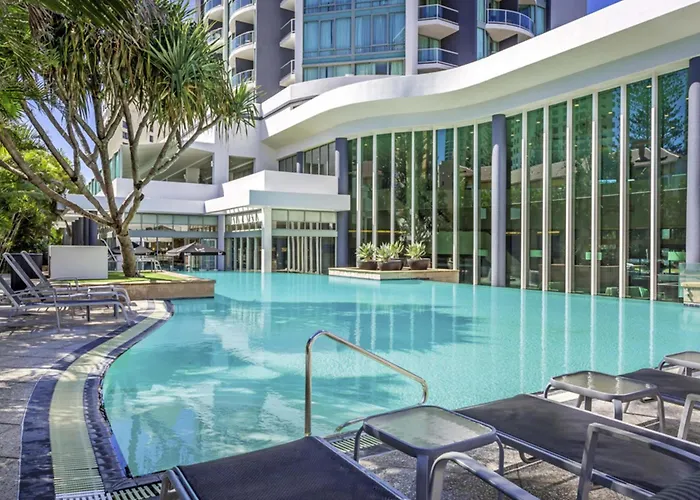 Hotel with view: Mantra Legends Hotel