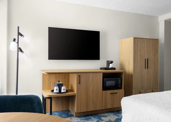 Boutique hotel only: Hampton Inn Miami-Airport West