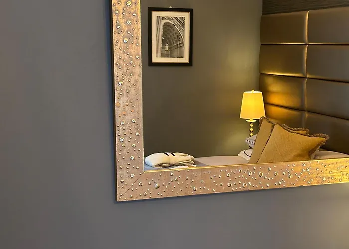 Guest house: Worth House