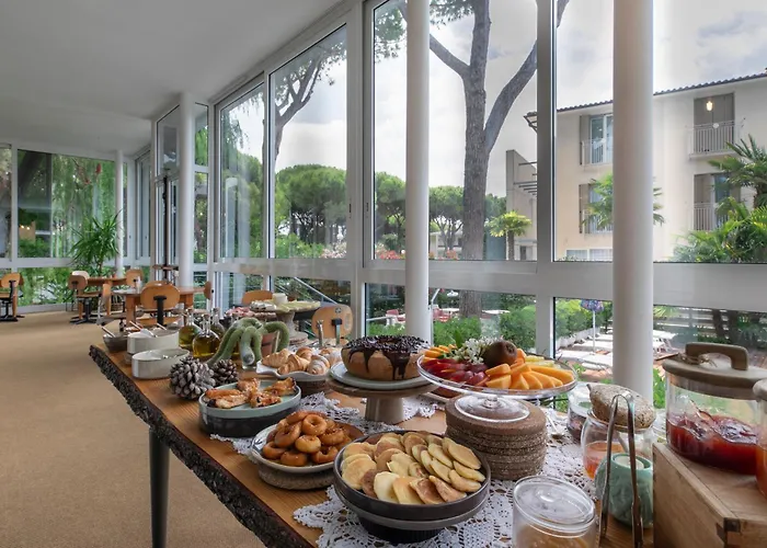Harvey Suites & Residence