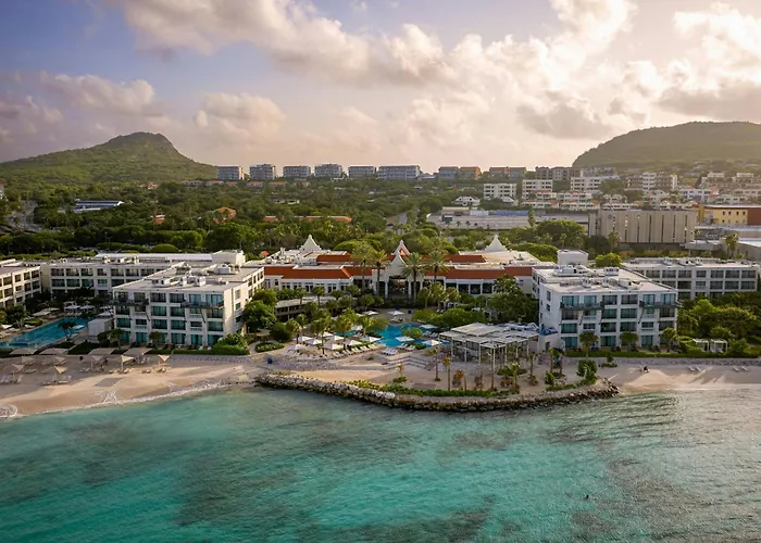 Kid friendly hotel Curacao Marriott Beach