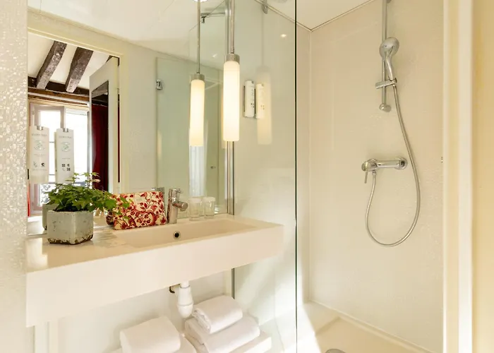 Hotel romántico: Hotel Des Deux Continents