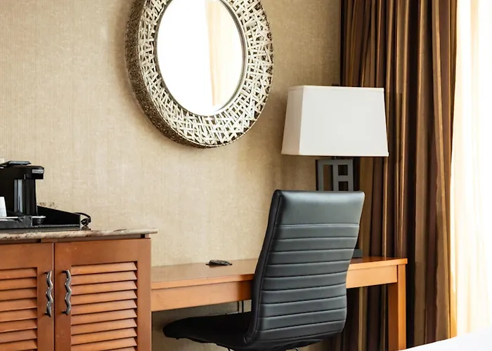 Luxury hotel only: Seneca Niagara Resort & Casino (Adults Only)