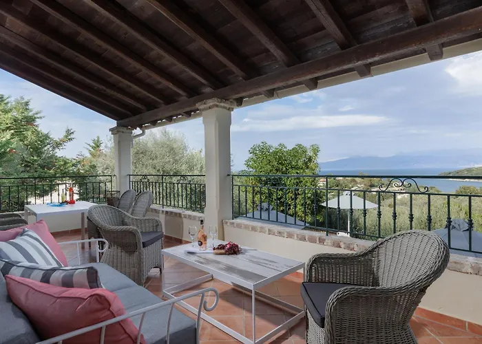 Triade Ionica Villas By Rodostamo Collection