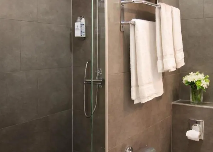 Enzo Hotels Premier Prix - Logis Amneville