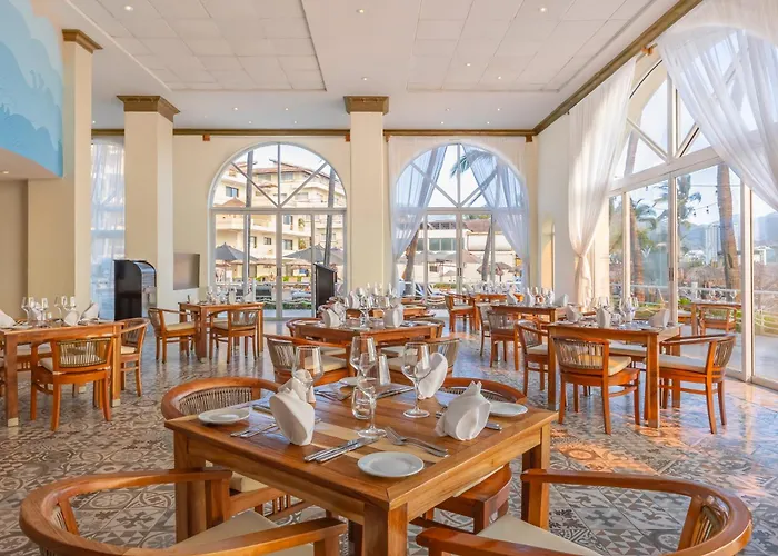  Del Palmar Beach &Spa