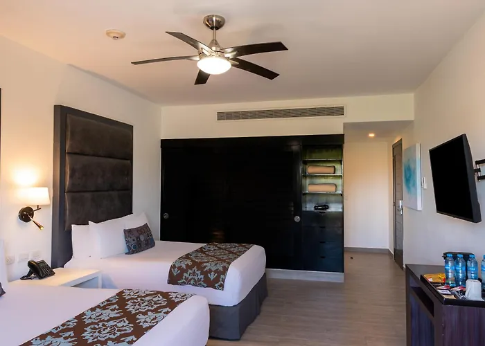 Fives Beach & Residences - All Senses Inclusive