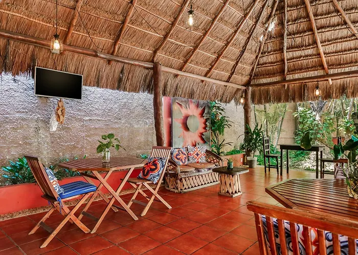 Hotel Romântico: Hotel Barrio Latino