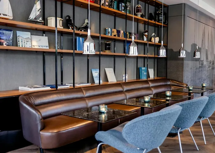 Günstiges Hotel: Motel One Hamburg-Alster