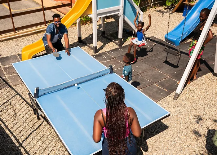  Residence Holidays