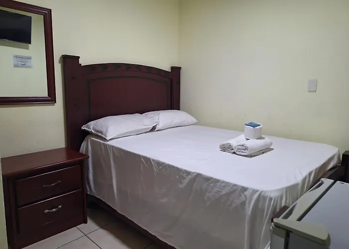 Hotel Enrique I Gazcue