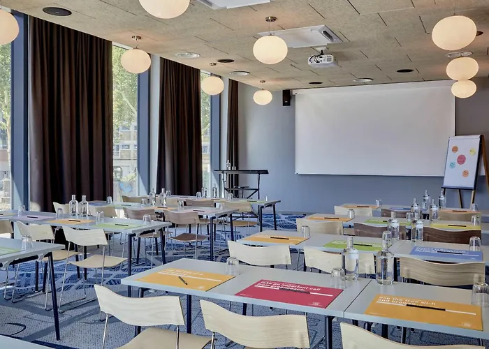Luxe hotel: 25Hours Hotel Das Tour