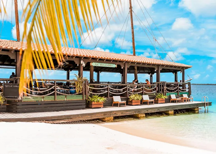 Harbour Village Beach Club