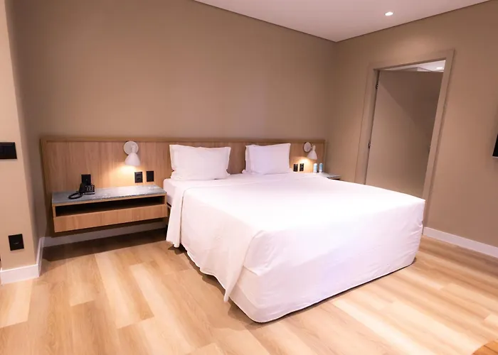 Address Faria Lima By Intercity