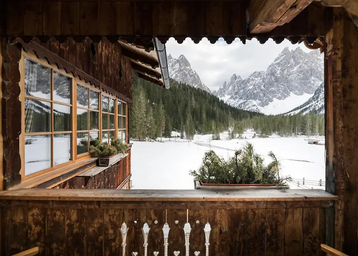  Dolomitenhof & Chalet Alte Post