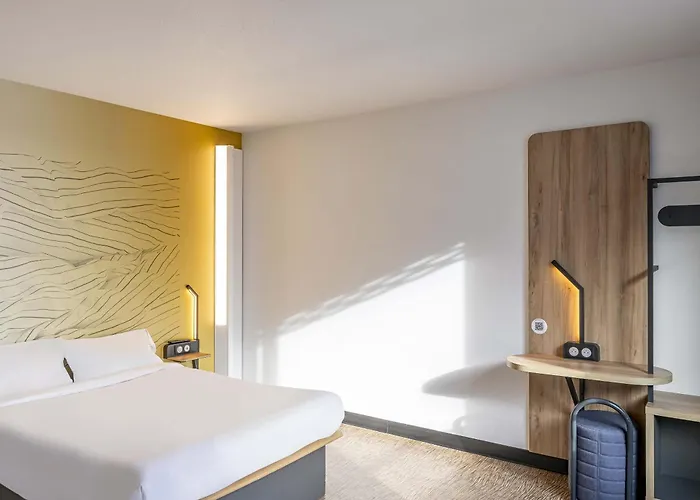  HOTEL Bordeaux Bassins À Flot