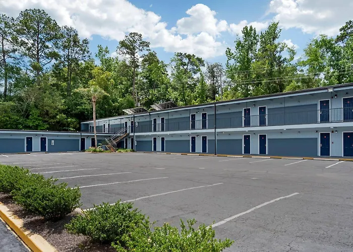 Econo Lodge Tallahassee Downtown - University