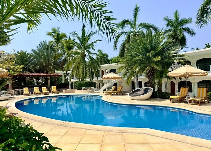 Cheap hotels Costa Azul