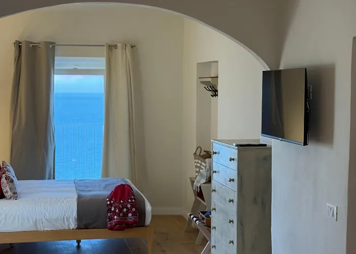 B&B Tre Finestre sul Mare
