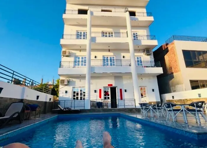 Happiness Guest House