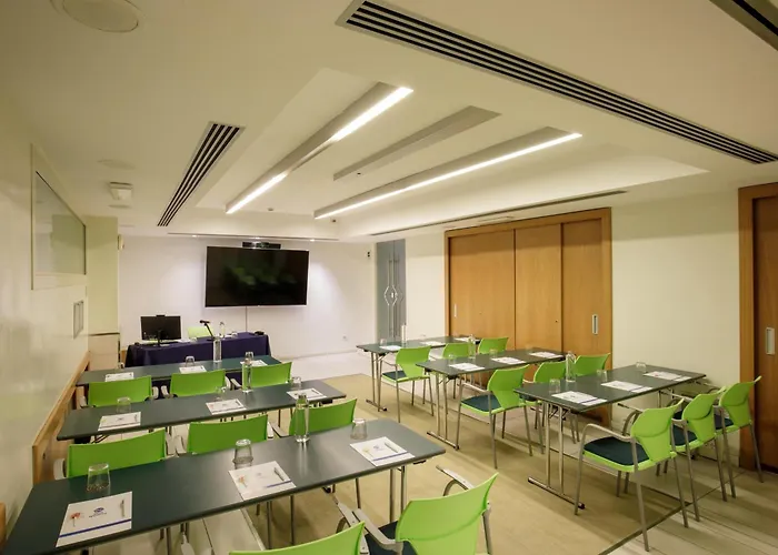 Cheap hotels Best Western Globus