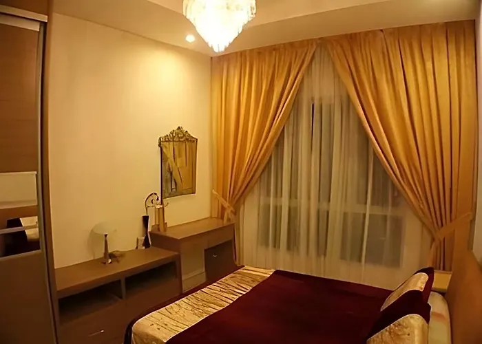 Short Stays Condominium