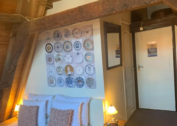  Amsterdam Central Guest House