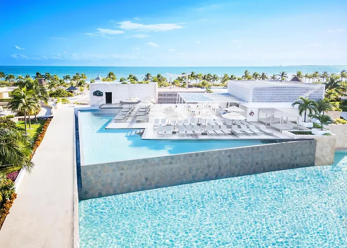Hotels Close to Airport Majestic Elegance Costa Mujeres (Adults Only)