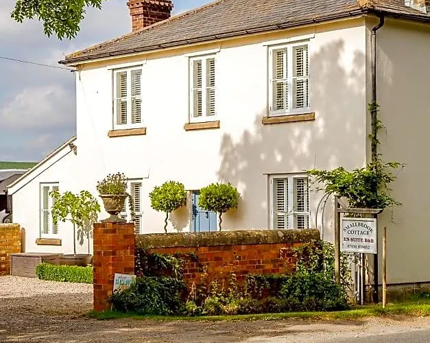 Cheap hotels Smallbrook Cottage