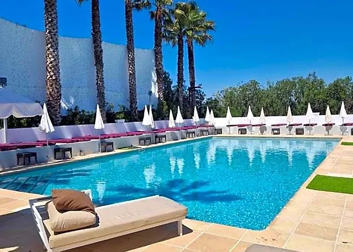  Le Jardin De Babylone Residence Festive & Naturiste "Reserve Aux Couples Uniquement"