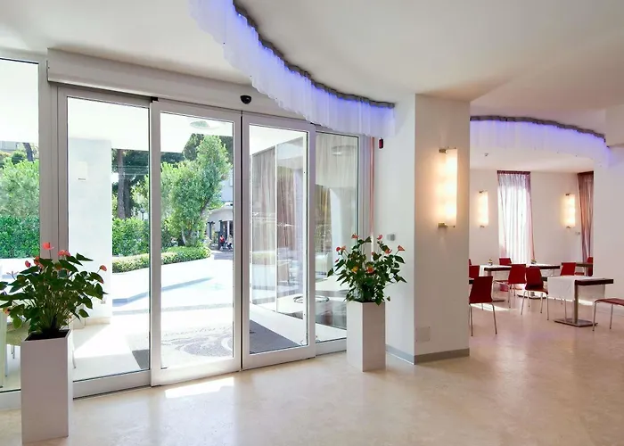  Mercure Rimini Lungomare