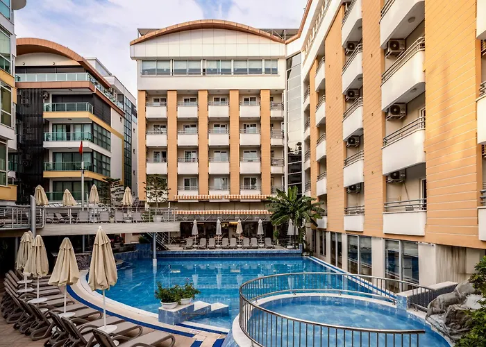Alaiye Kleopatra Hotel
