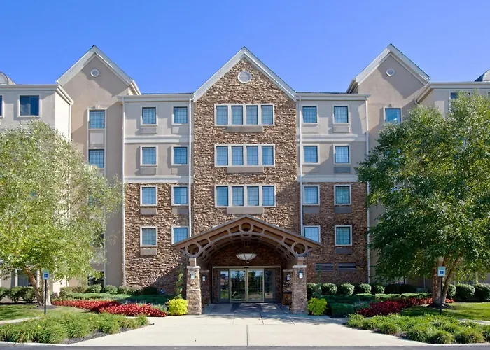 Dog friendly hotels Staybridge Suites Indianapolis-Fishers By Ihg