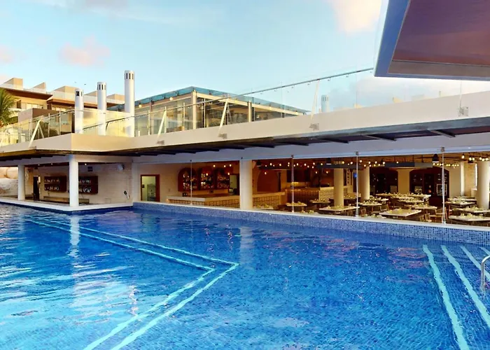 Royalton Riviera Cancun, An Autograph Collection All-Inclusive Resort & Casino (Adults Only)
