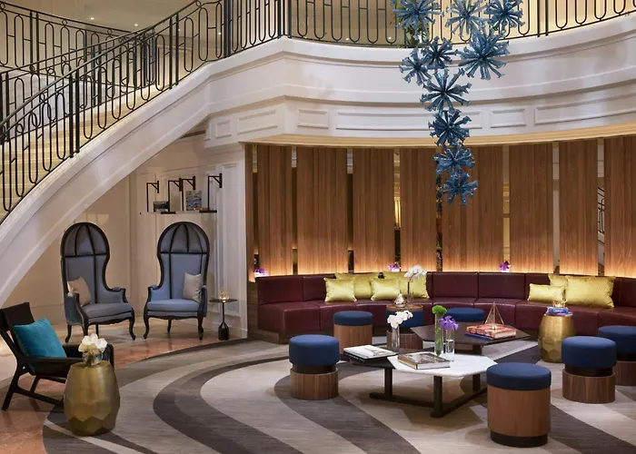 Renaissance Paris La Defense Hotel