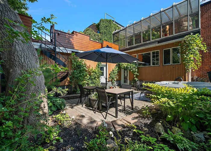 Maison Des Jardins B&B