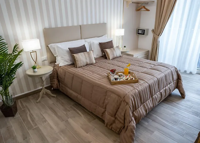 Porta Aragonese Luxury Rooms