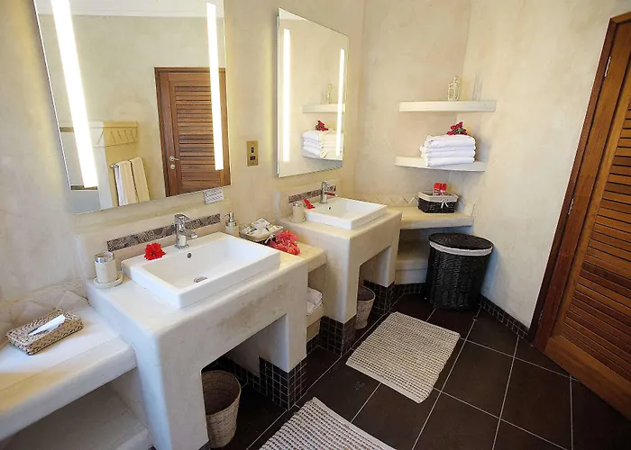 Severin Sea Lodge