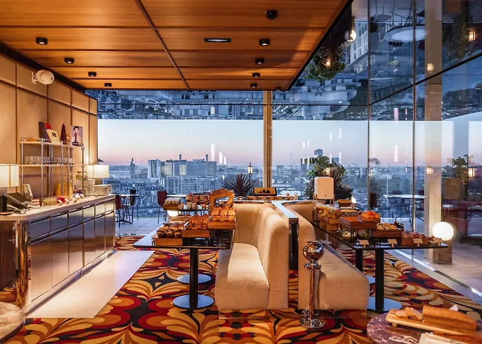 So/ Paris Hotel