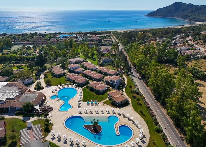 Limone Beach Resort