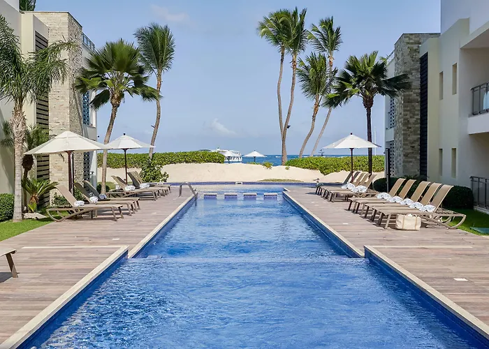 Costa Atlantica - Beach Vacation