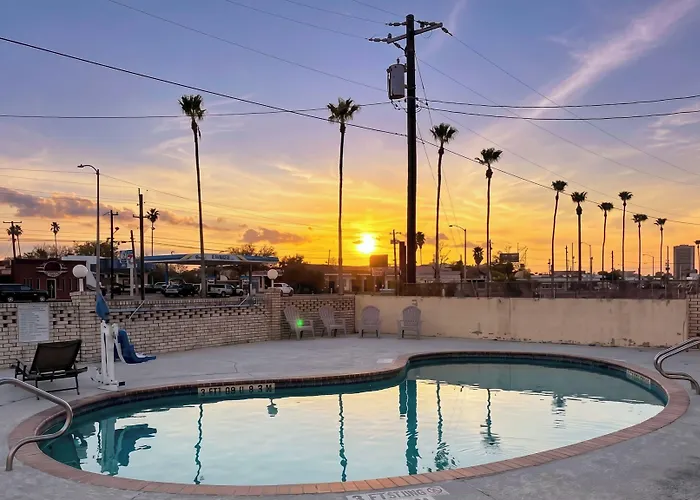 Aloha Inn