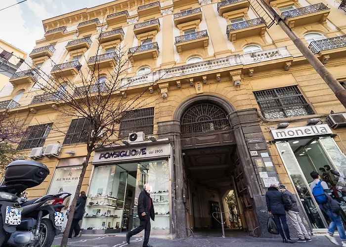 Royal Art H Duomo - Napoli Centro, By Clapa Group