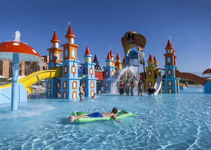 Aqua Mirage Club & Aqua Parc