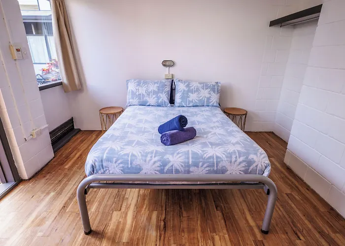 Yha Coolangatta Gold Coast