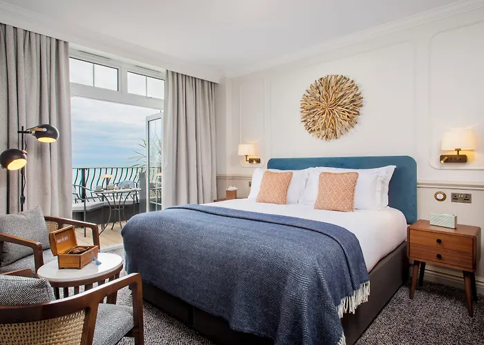 The White Horses By Everly Hotels Collection