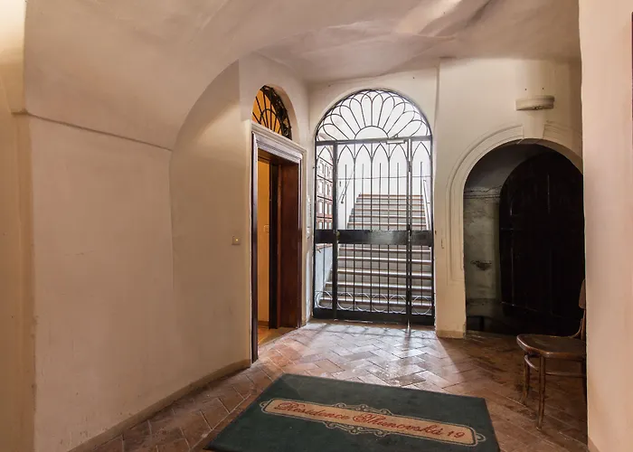 Residence Thunovska