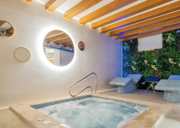 Santa Clara Urban & Spa