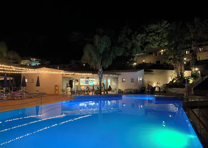  Villaggio Cala Mancina